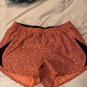 Nike running short